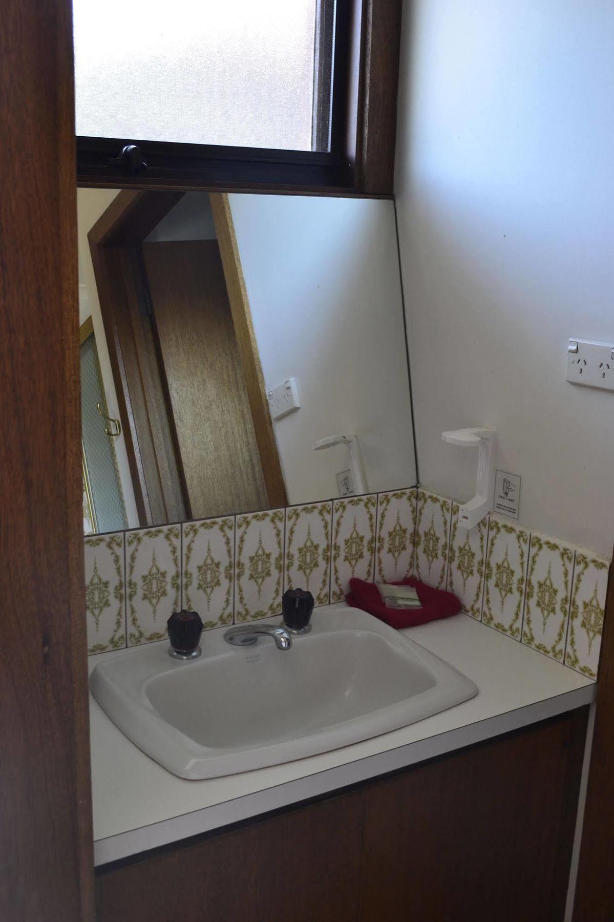 Kardinia Park Motel Geelong Εξωτερικό φωτογραφία